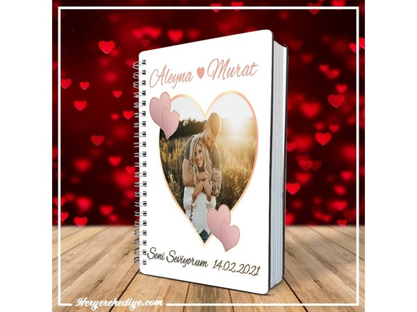 Sevgiliye Hediye Pembe Kalpli Fotoğraflı Defter