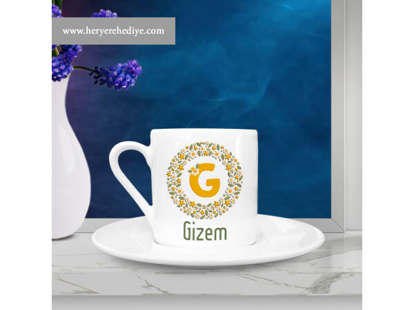 Sarı çiçekli İsimli kahve fincanı